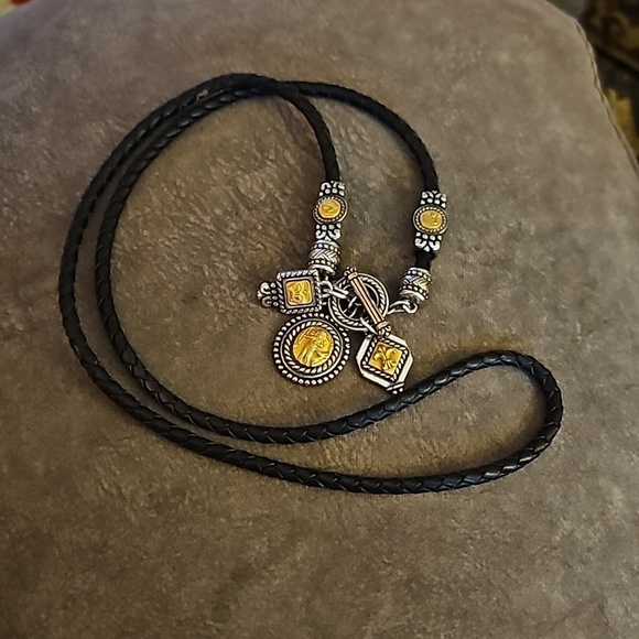 BRIGHTON 1990s Greek Mythology Cherub Fleur-de-lis Crown Charm Necklace Belt main image 6